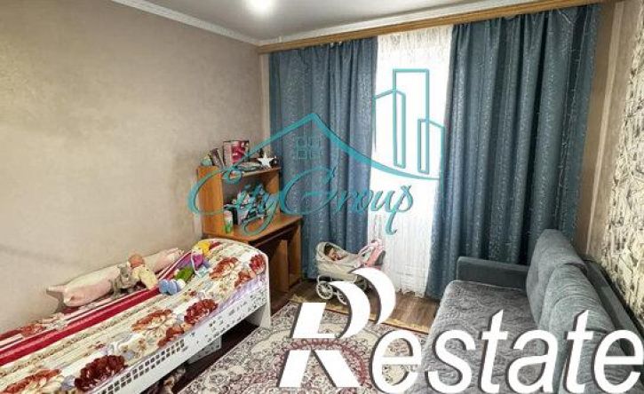3-комн квартира улица Докучаева, 23,  д. 23