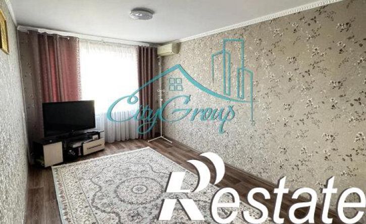 3-комн квартира улица Докучаева, 23,  д. 23
