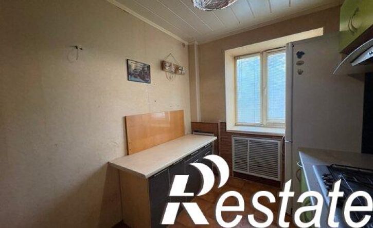 3-комн квартира улица Нефтяников, 1Б,  д. 1Б