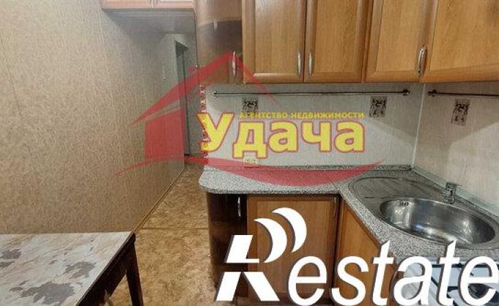 2-комн квартира улица Васнецова, 10,  д. 10
