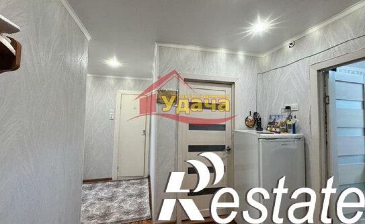 3-комн квартира улица Петровского, 12В,  д. 12В