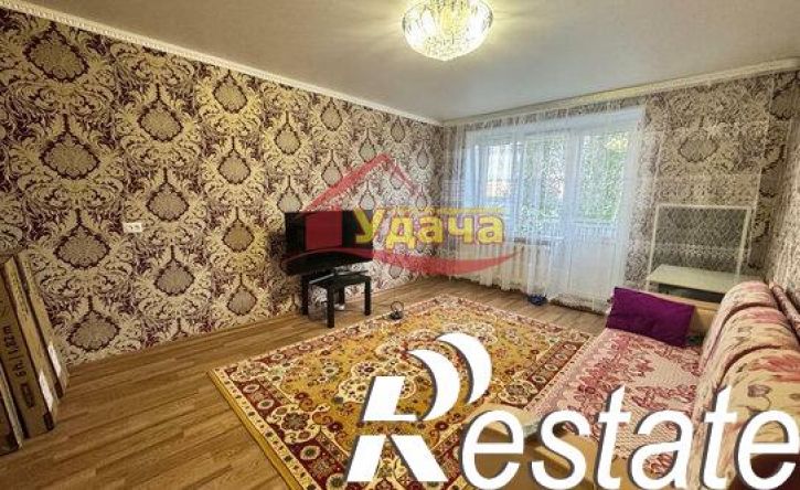 3-комн квартира улица Петровского, 12В,  д. 12В