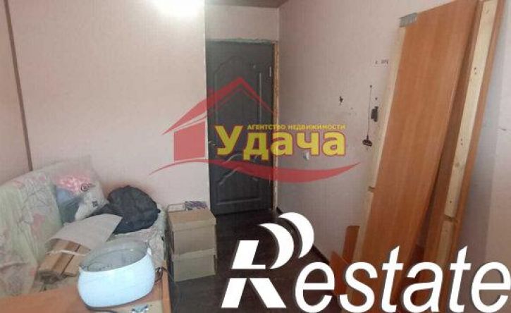 3-комн квартира улица Макаренко, 10,  д. 10