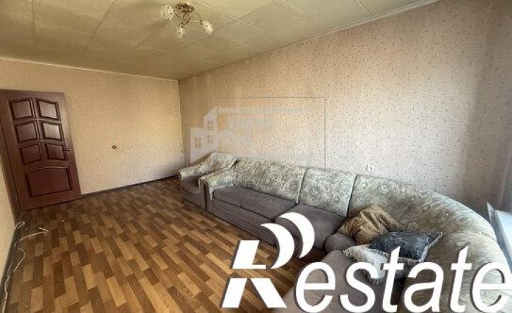 3-комн квартира Ялтинская улица, 90,  д. 90