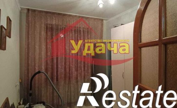 4-комн квартира улица Стасова, 4,  д. 4