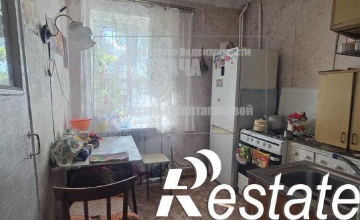 2-комн квартира улица Машиностроителей, 53,  д. 53