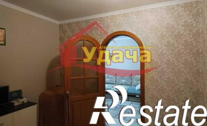 4-комн квартира улица Стасова, 4,  д. 4