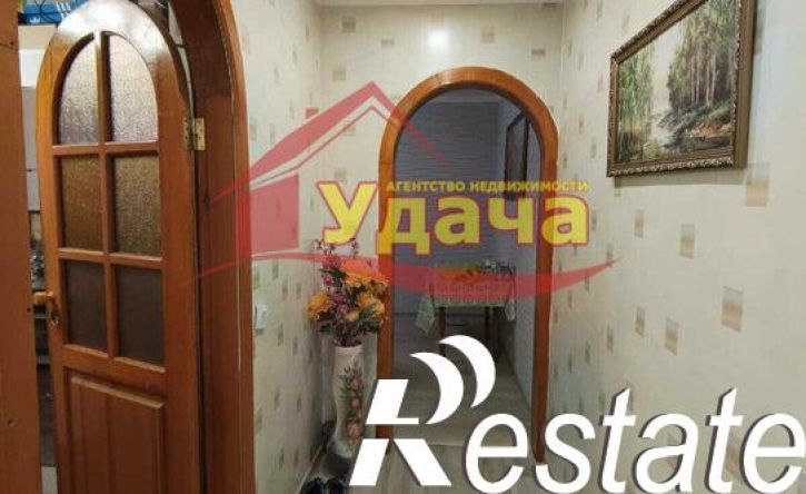 4-комн квартира улица Стасова, 4,  д. 4