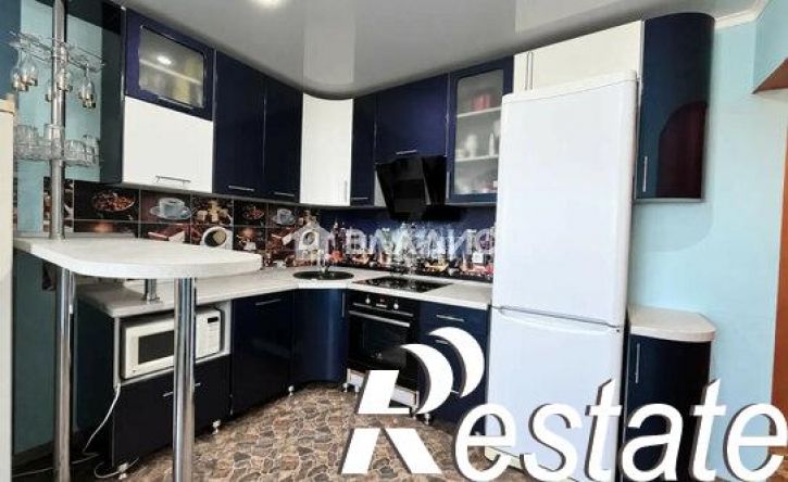 3-комн квартира Сарматский переулок, 3,  д. 3