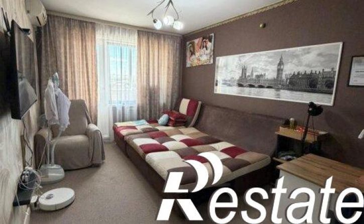 2-комн квартира Гомельская улица, 80,  д. 80