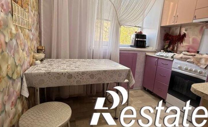 3-комн квартира улица Шалина, 1,  д. 1
