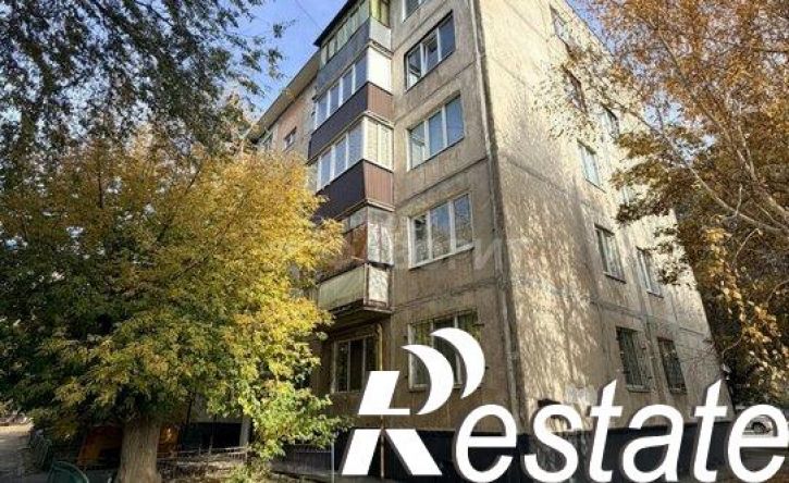 2-комн квартира улица Васнецова, 3,  д. 3