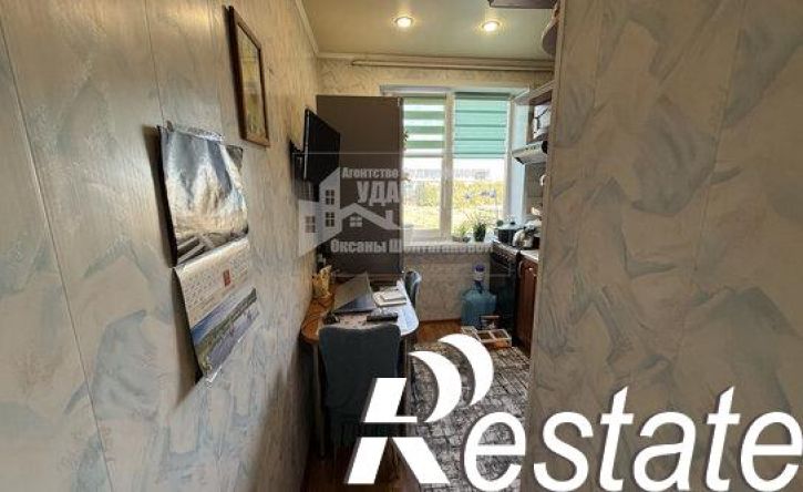 2-комн квартира улица Комарова, 40,  д. 40