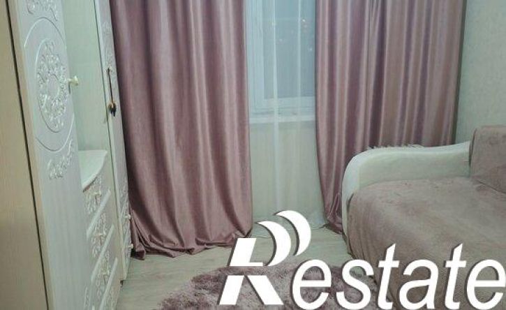 3-комн квартира улица Докучаева, 52,  д. 52