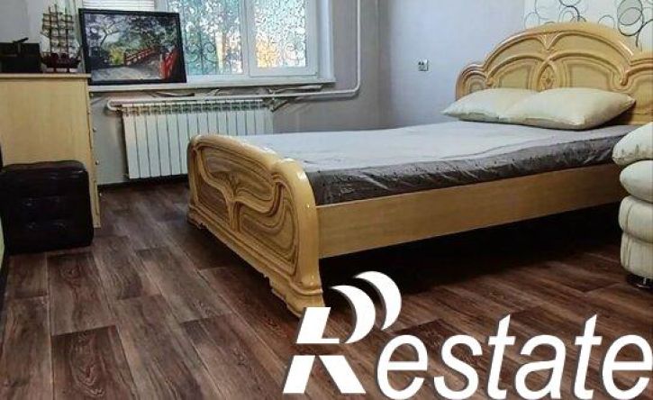 3-комн квартира улица Комарова, 32,  д. 32