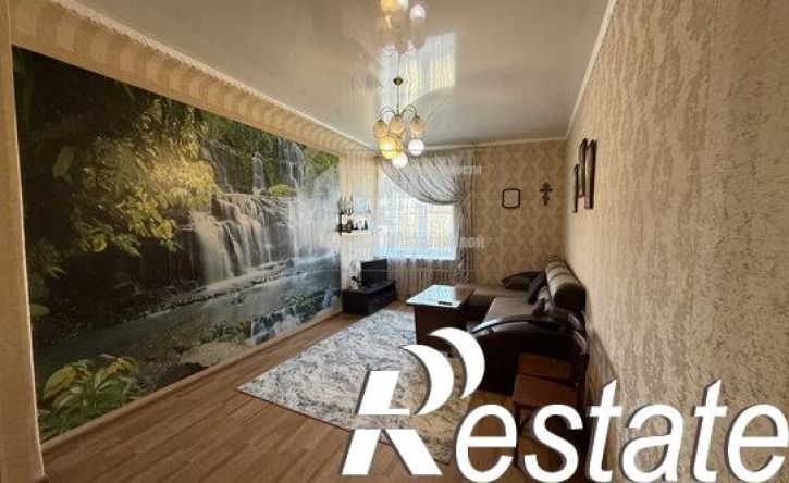 3-комн квартира улица Строителей, 13,  д. 13